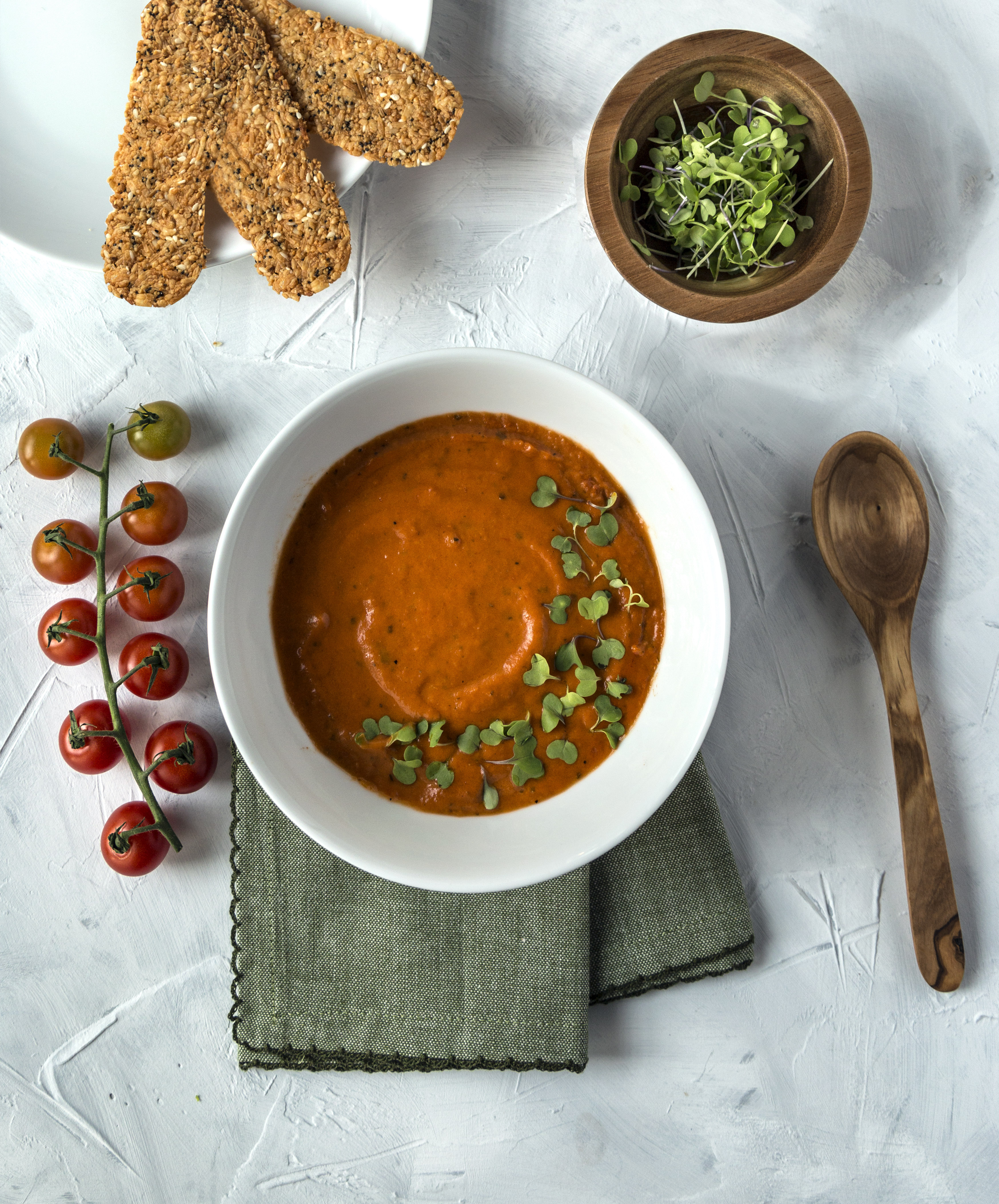 Roasted Tomato Soup {Diary-Free!} - FeelGoodFoodie
