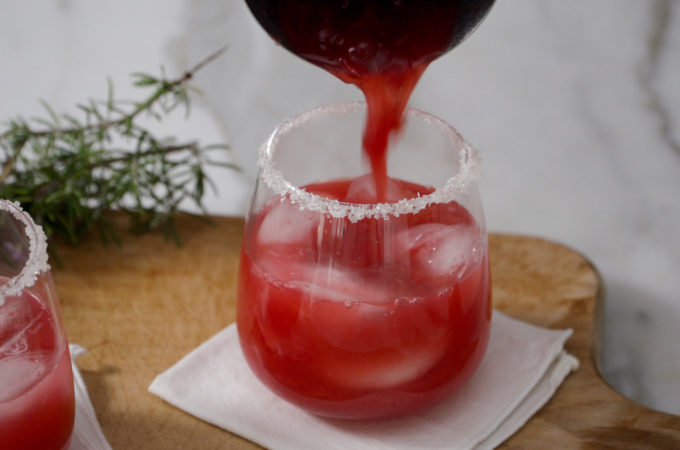 This cranberry margarita is the perfect cocktail for the holiday season.