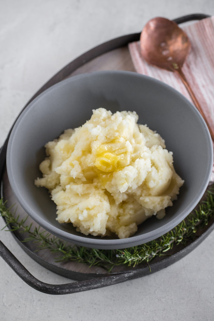 This simple mashed potatoes recipe works just as well with skim milk as it does with whole milk, just use the variety you have on hand. Or substitute nut milk, coconut milk or chicken stock for a dairy-free version.